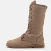 Friboo Niños LEATHER - Botas Con Cordones - Taupe 1 Friboo Niños LEATHER - Botas Con Cordones - Taupe -Friboo Ventas 2024 1c73e0eb284049c08bd8fddfa4060082