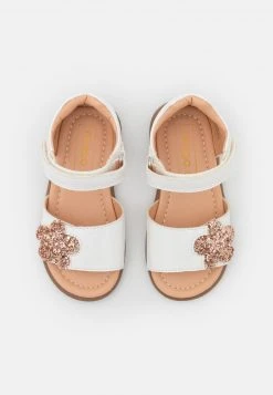 Friboo Niños Sandalias - White 11 Friboo Niños Sandalias - White -Friboo Ventas 2024 4f238e66a4cb4bf4a627e3a31c3328a2
